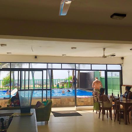 Lanka Beach Hotel Ettukala Buitenkant foto
