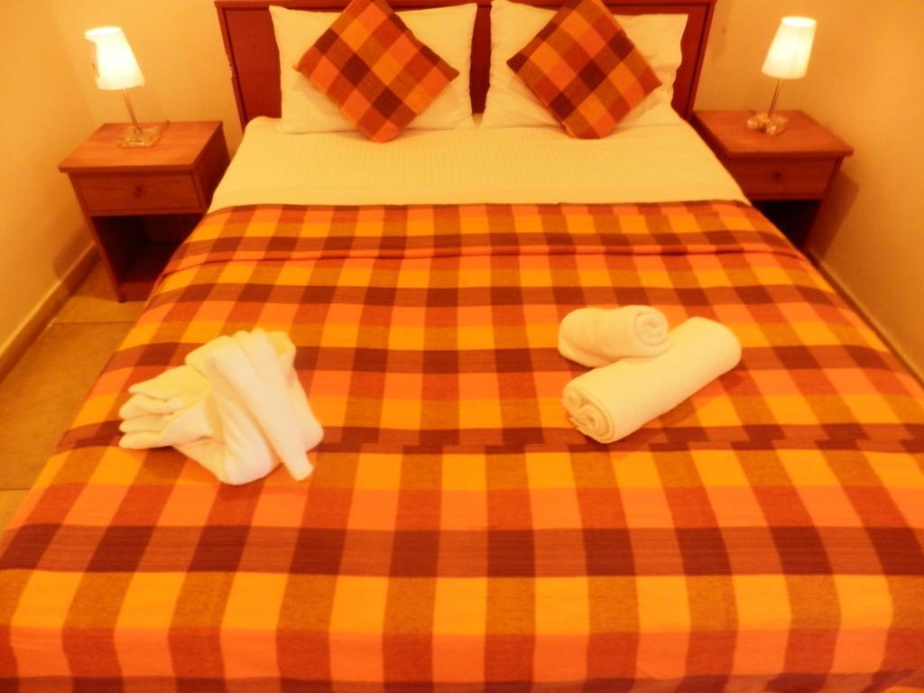 Lanka Beach Hotel Ettukala Buitenkant foto