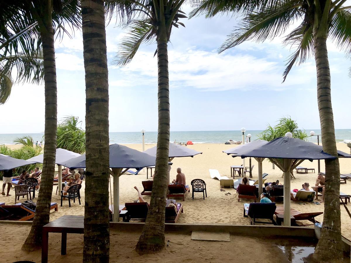Lanka Beach Hotel Ettukala Buitenkant foto