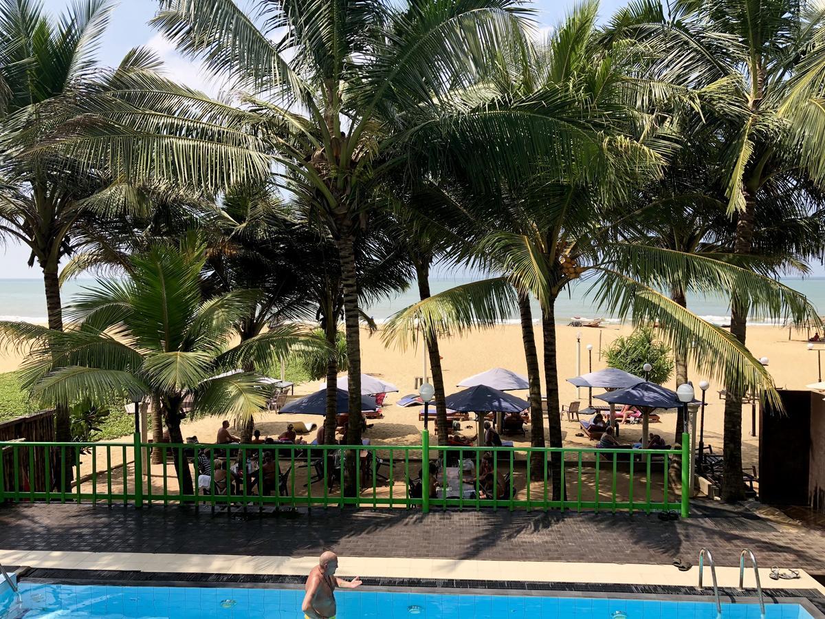 Lanka Beach Hotel Ettukala Buitenkant foto