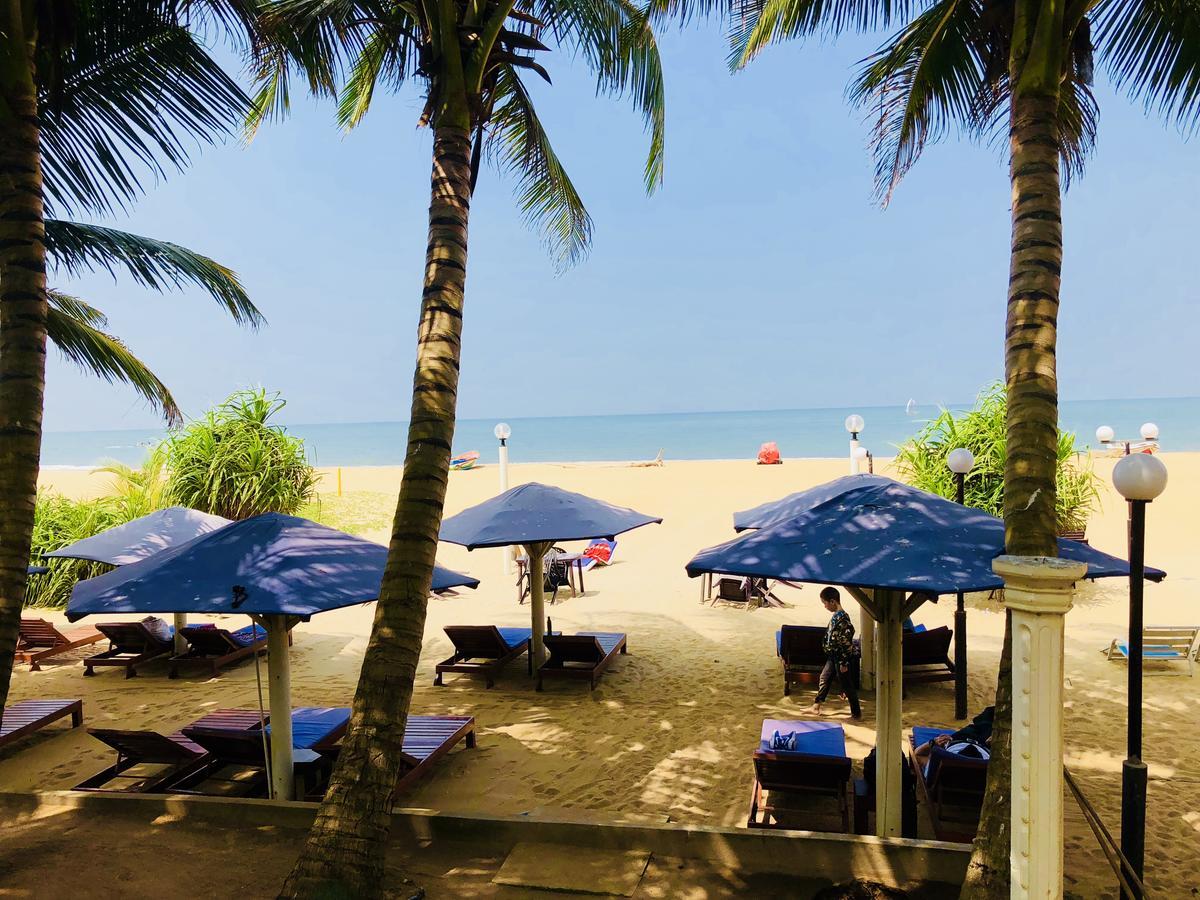 Lanka Beach Hotel Ettukala Buitenkant foto