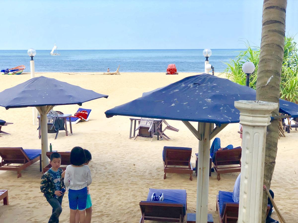 Lanka Beach Hotel Ettukala Buitenkant foto