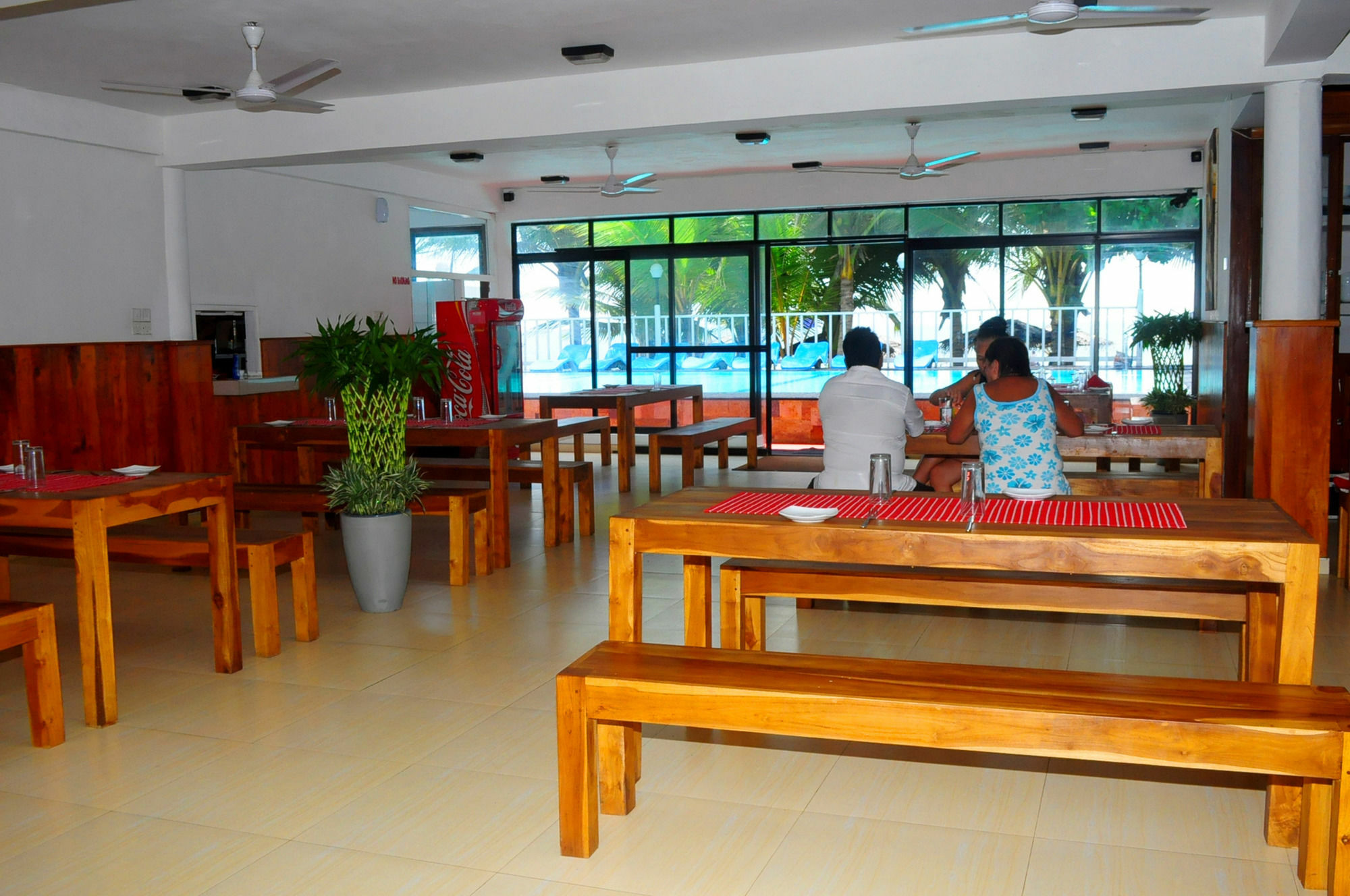 Lanka Beach Hotel Ettukala Buitenkant foto