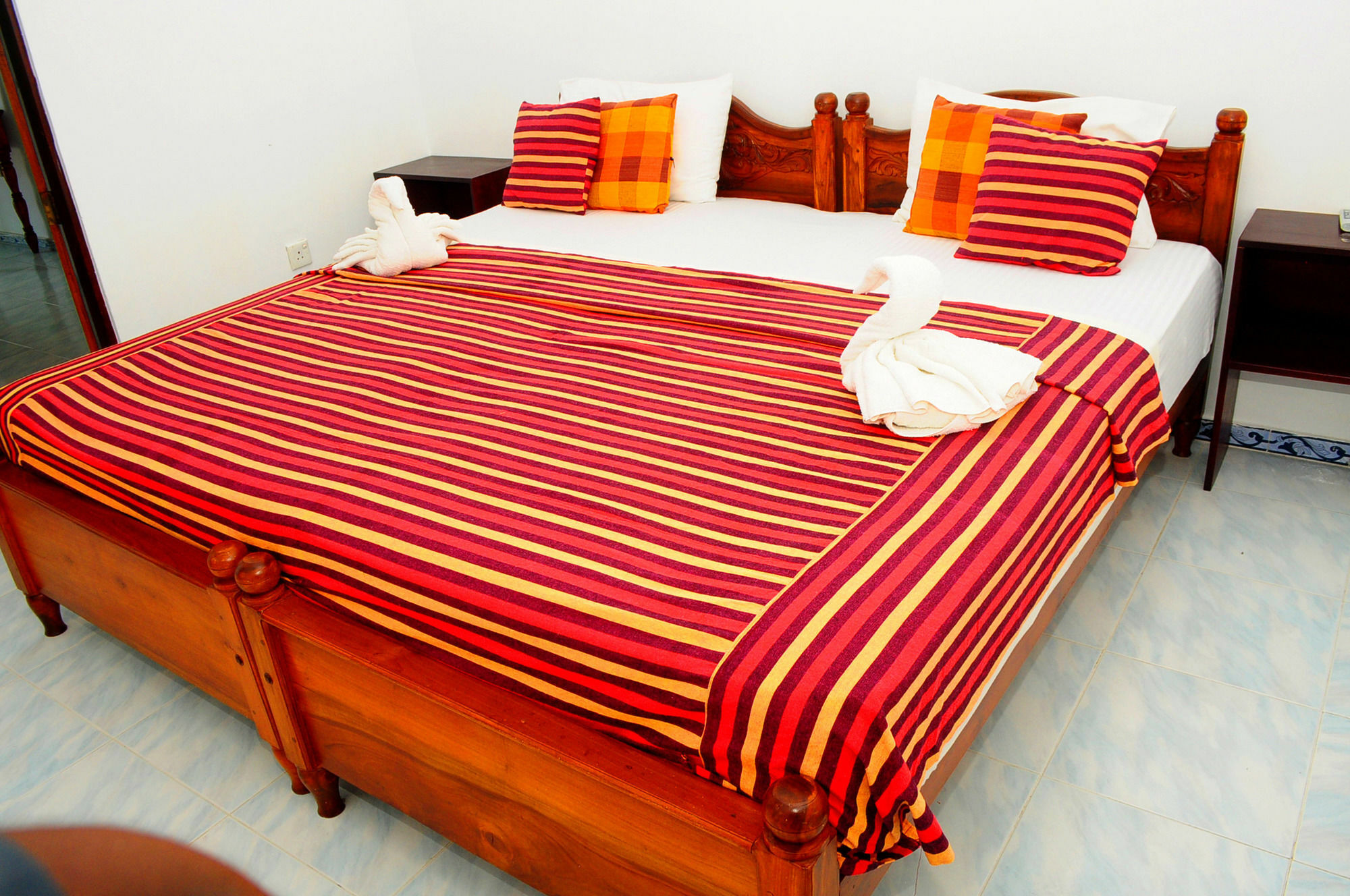Lanka Beach Hotel Ettukala Buitenkant foto